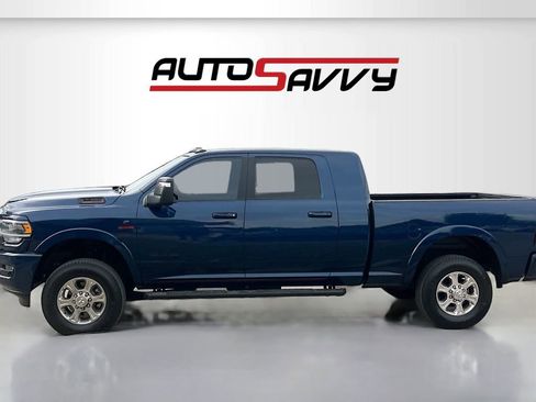 Used 2023 RAM 3500 Laramie AWD/4WD image 4