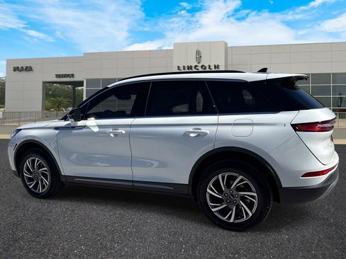 New 2026 Lincoln Corsair Premiere image 5