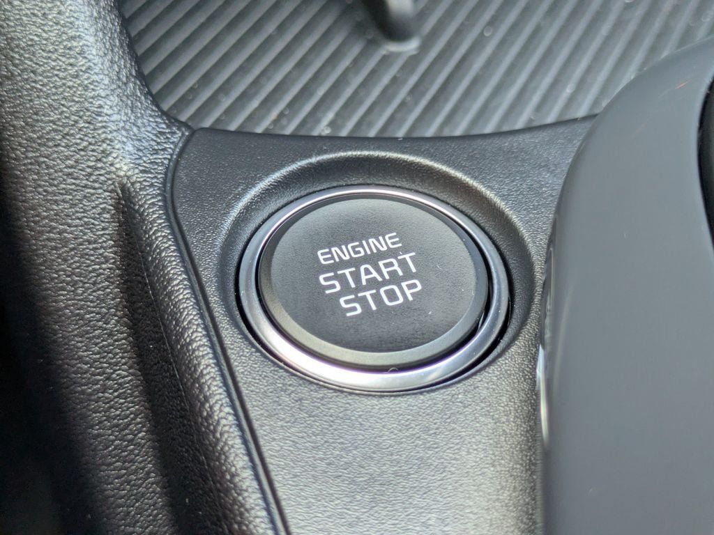 Used 2025 Kia K4 EX FWD image 25