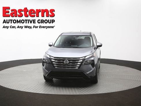 Used 2024 Nissan Rogue SV AWD/4WD image 54