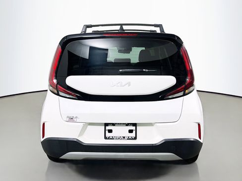 Used 2023 Kia Soul LX w/ Option Group 015 image 6