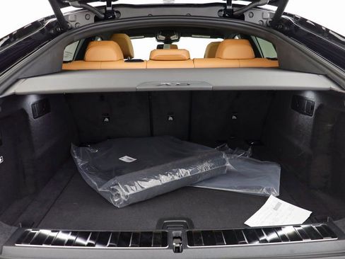 New 2026 BMW X6 xDrive40i image 17