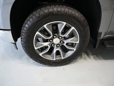 New 2026 Chevrolet Silverado 1500 LT image 30