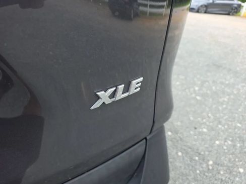 Used 2023 Toyota RAV4 XLE w/ Convenience Package FWD image 12