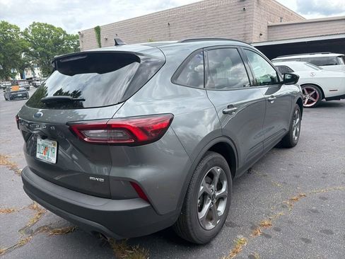 Used 2025 Ford Escape ST-Line AWD/4WD image 8