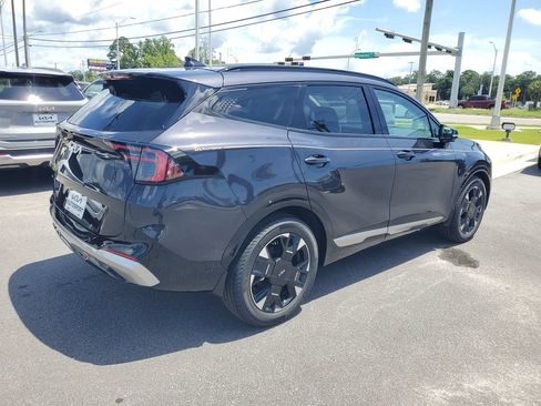 New 2026 Kia Sportage SX FWD image 4