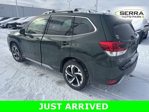 Used 2022 Subaru Forester Touring w/ Popular Package #2 image 4