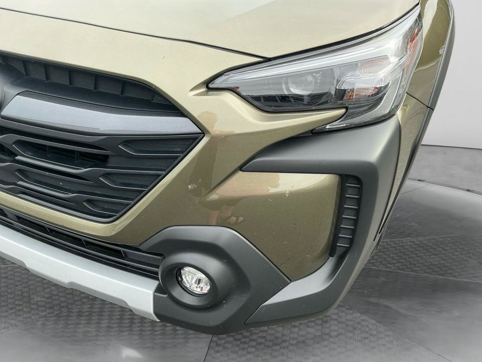 Certified 2025 Subaru Outback Limited AWD/4WD image 30