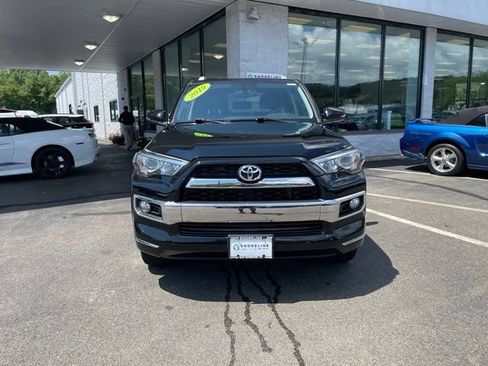 Used 2019 Toyota 4Runner Limited AWD/4WD image 2