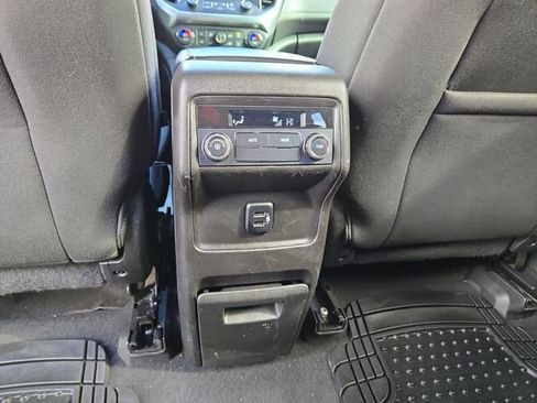 Used 2018 GMC Acadia SLE AWD/4WD image 31