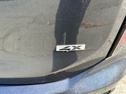 Used 2024 Kia Telluride SX Prestige image 11