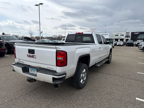 Used 2019 GMC Sierra 3500 Denali w/ Duramax Plus Package image 6