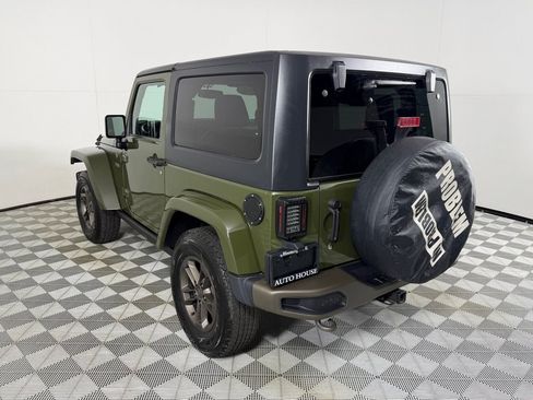 Used 2016 Jeep Wrangler Sahara AWD/4WD image 6