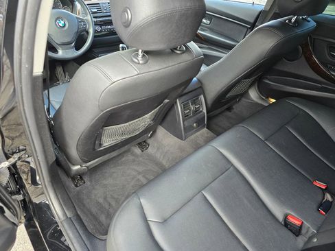 Used 2018 BMW 320i xDrive Sedan w/ Convenience Package image 26