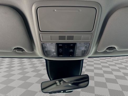 Certified 2026 Honda Odyssey Touring image 31