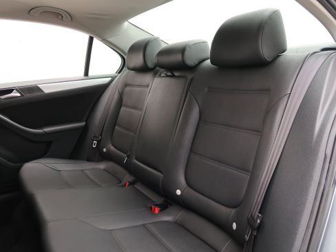 Used 2012 Volkswagen Jetta TDI FWD image 30