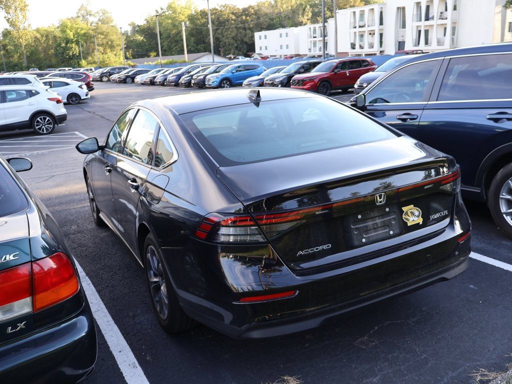 Used 2024 Honda Accord EX image 7