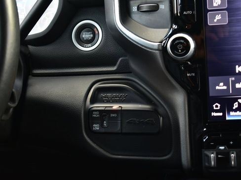 Used 2024 RAM 3500 Laramie w/ Night Edition image 35