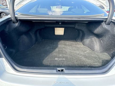 Used 2011 Lexus ES 350 image 29