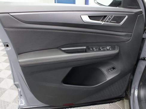 Used 2024 Volkswagen Atlas Cross Sport SEL Premium R-Line image 61