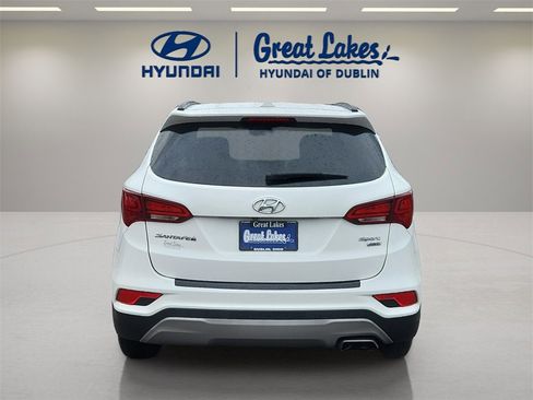 Used 2017 Hyundai Santa Fe Sport image 4