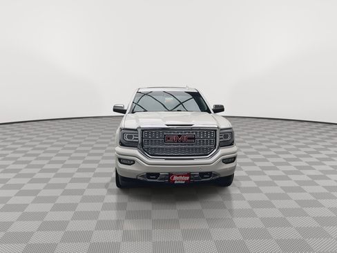 Used 2018 GMC Sierra 1500 Denali w/ Denali Ultimate Package image 40