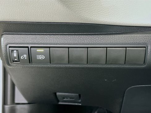Used 2026 Toyota Corolla LE image 17