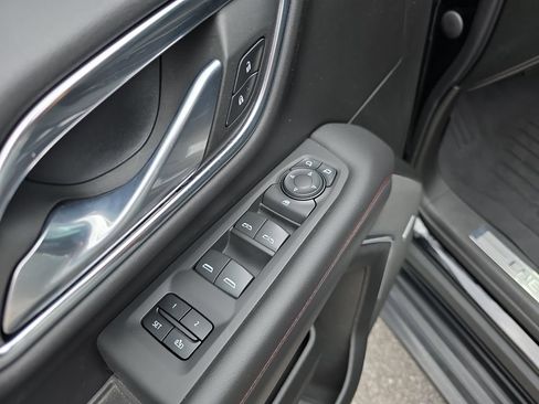 Used 2023 Chevrolet Tahoe RST RWD image 17