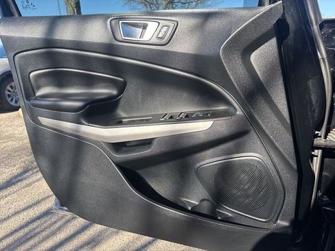 Used 2021 Ford EcoSport Titanium image 23
