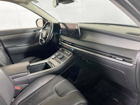 Used 2023 Hyundai Palisade SEL w/ Premium Package image 32