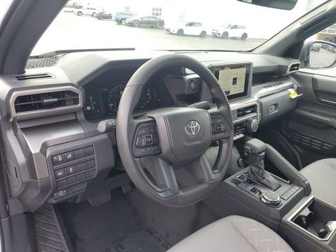 Used 2025 Toyota Tacoma SR5 image 13