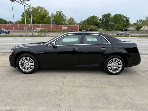 Used 2012 Chrysler 300 C AWD/4WD image 11
