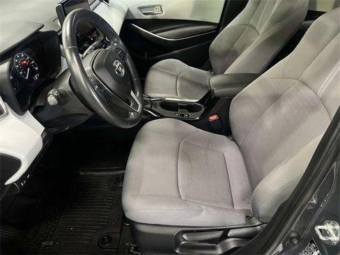 Used 2023 Toyota Corolla SE image 18