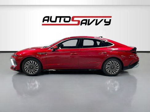 Used 2024 Hyundai Sonata Limited image 4