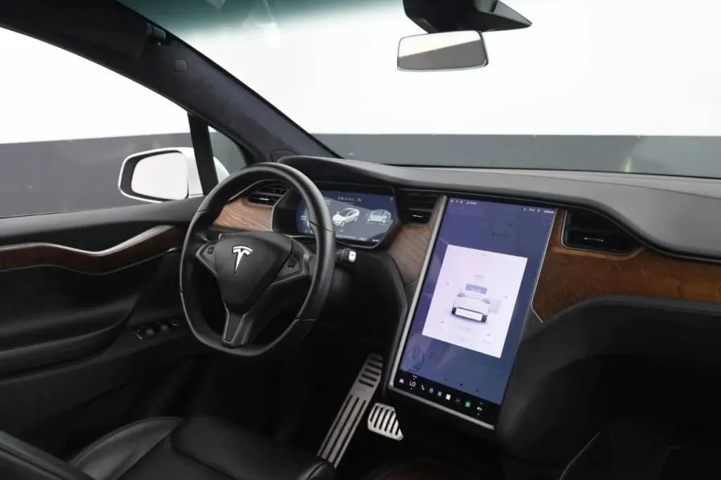 Used 2020 Tesla Model X Long Range AWD/4WD image 47