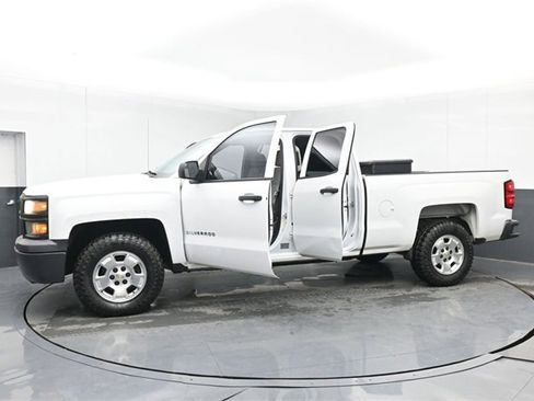 Used 2015 Chevrolet Silverado 1500 W/T w/ Trailering Package image 48