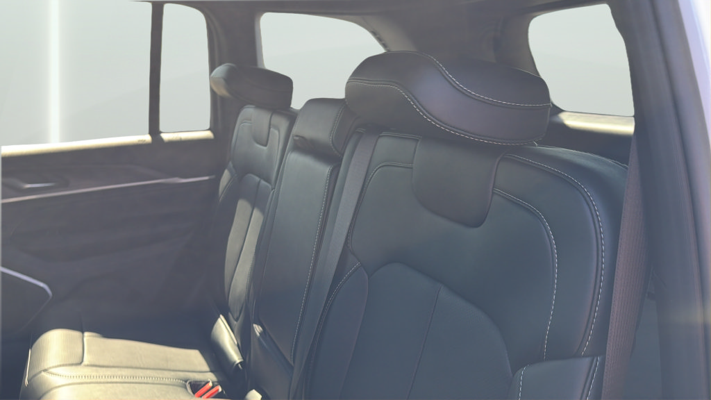 New 2027 Jeep Grand Cherokee Limited AWD/4WD image 25