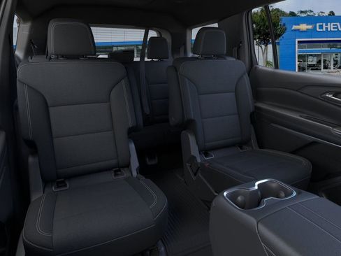 New 2026 Chevrolet Traverse LT w/ Driver Confidence Package image 17
