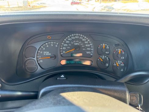Used 2004 Chevrolet Silverado 1500 4x4 Extended Cab w/ Z71 Convenience Package 1 image 16