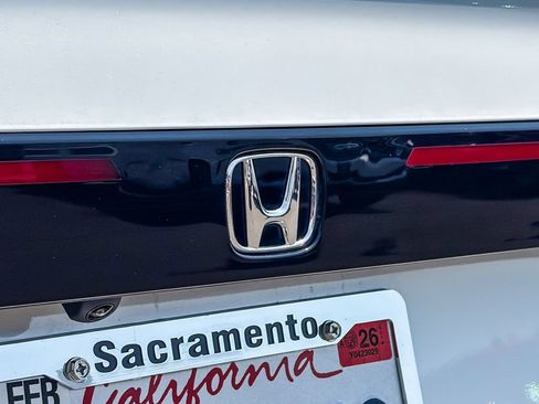 Used 2025 Honda Accord SE image 9