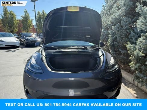 Used 2023 Tesla Model Y Long Range AWD/4WD image 36