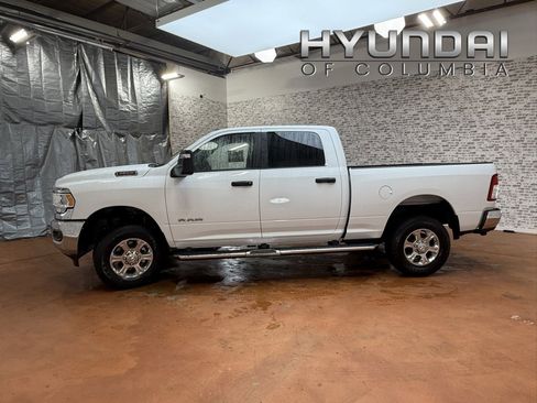 Used 2024 RAM 2500 Big Horn w/ Bed Utility Group image 5