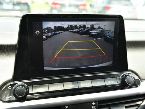 Used 2024 Kia Forte LXS w/ LXS Technology Package FWD image 12