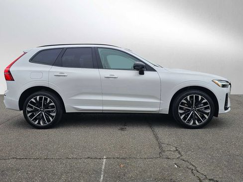 New 2026 Volvo XC60 T8 Ultra w/ Protection Package Premier AWD/4WD image 2