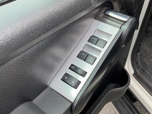 Used 2010 Mercury Mountaineer Premier AWD/4WD image 26