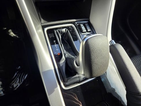 New 2025 Mitsubishi Eclipse Cross LE image 21