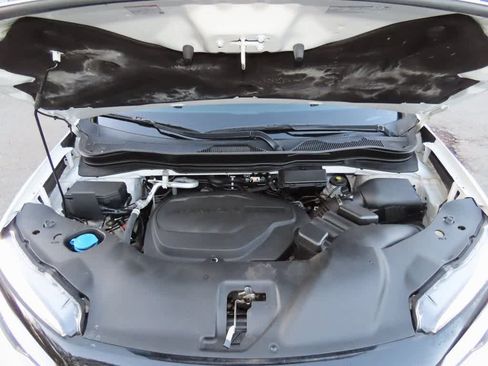 Certified 2022 Honda Pilot Black Edition image 10