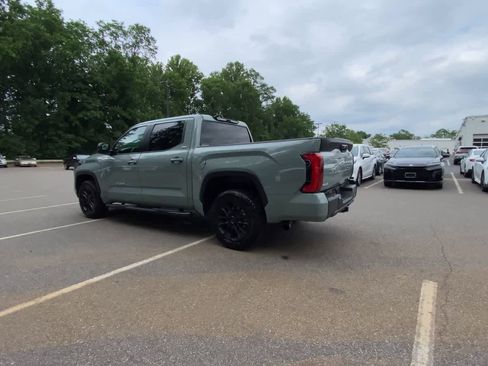 Used 2026 Toyota Tundra SR5 w/ SR5 Premium Package AWD/4WD image 6