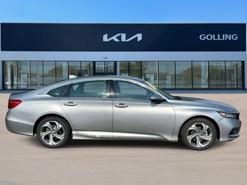 Used 2019 Honda Accord EX image 2