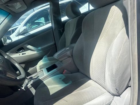 Used 2008 Toyota Camry LE FWD image 20